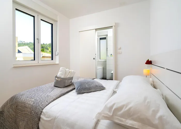Amazing Kasjuni With Garrage Apartament Split