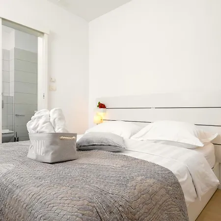 Apartment Amazing Kasjuni With Garrage